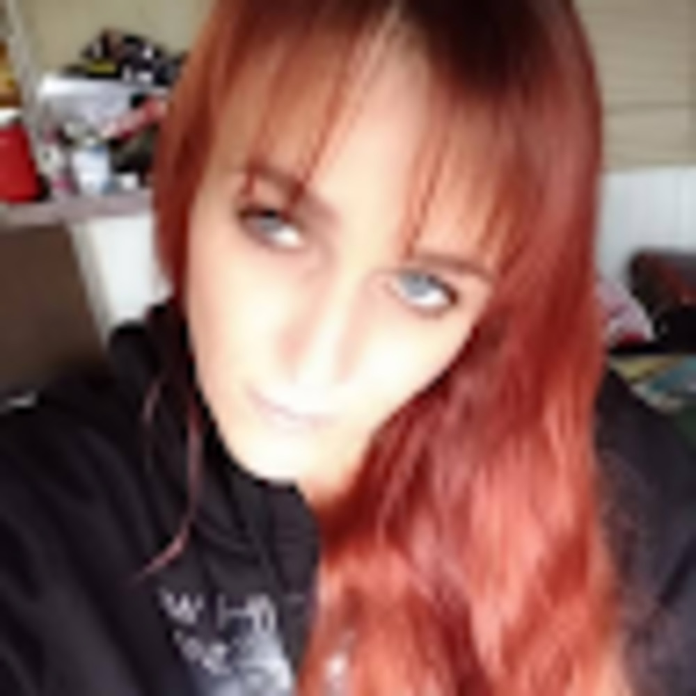 Meet your Posher, Desiree
